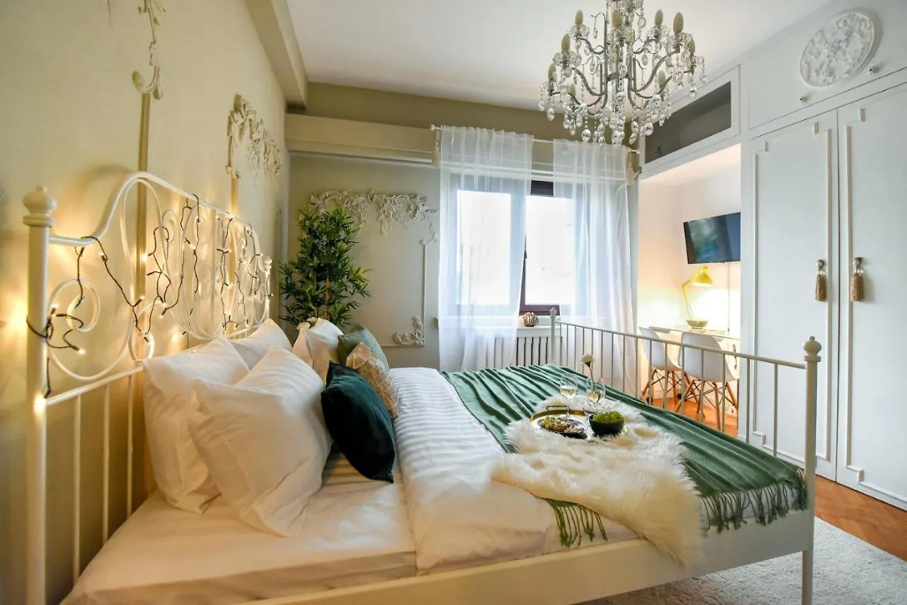 Apartament Luxury Central - Old Town Studio Bucureşti România